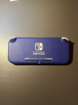 Nintendo Switch Lite + giochi + controller + custodia