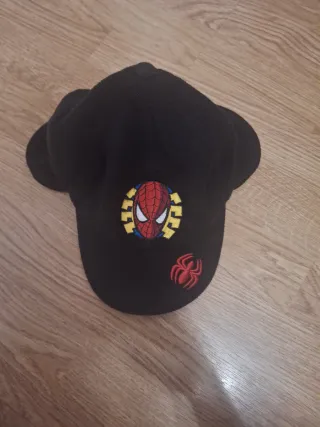 Gorra Spiderman Negra talla 3 a 5 años