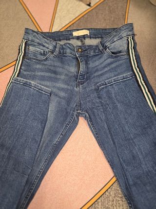 Pantalón vaquero mujer azul con raya lateral