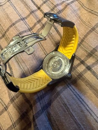 Corum bubble automático 