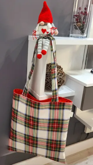 Bolso y neceser tartán navideño