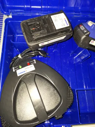 Taladro percutor Berner 36V SDS Plus