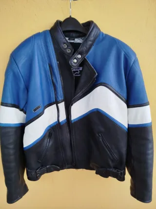 Chaqueta de cuero de moto
