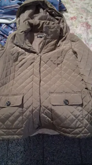 Chaquetón señora El Corte Inglés beige