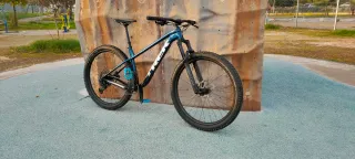 TREK ROSCOE 8 2024