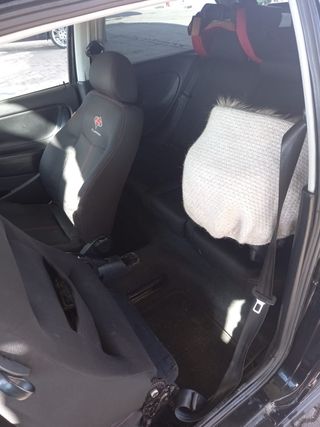 Asientos Ibiza 6K2 con fundas Cupra 6L úni