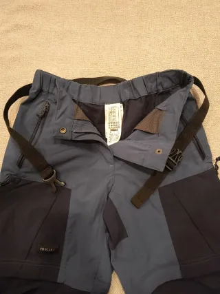 Pantalón trekking mujer desmontable