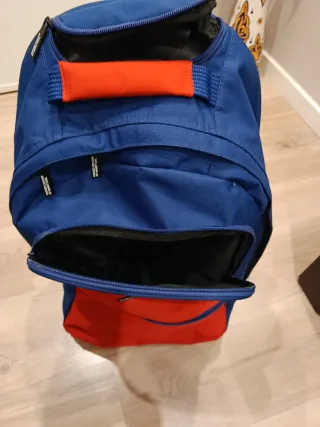 Mochila United Colors of Benetton con ruedas