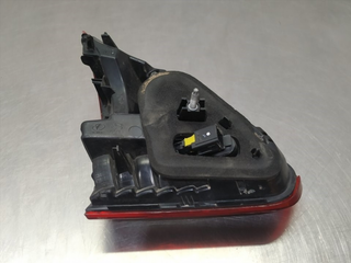 PILOTO TRASERO DERECHO INTERIOR PEUGEOT 2008 HM01