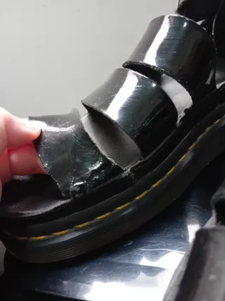 Sandalias Dr. Martens 37 Negras Charol