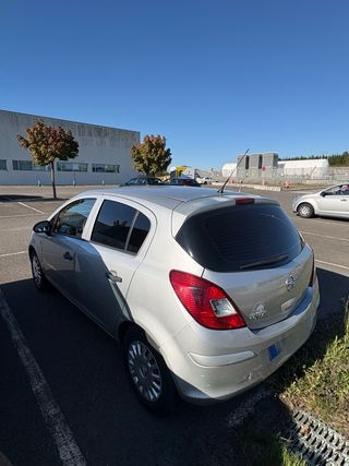 Opel Corsa 2010