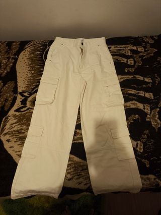 Calça cargo branca