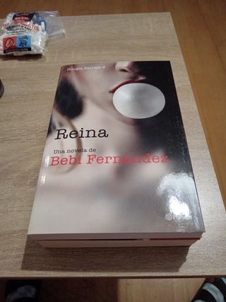 Biología Salvaje: Memorias de una Salvaje// Reina