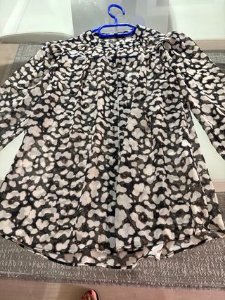 Blusa Scalpers estampada nueva