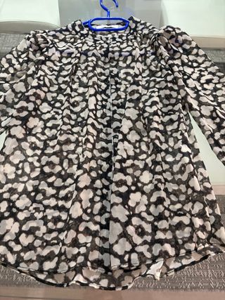 Blusa Scalpers estampada nueva