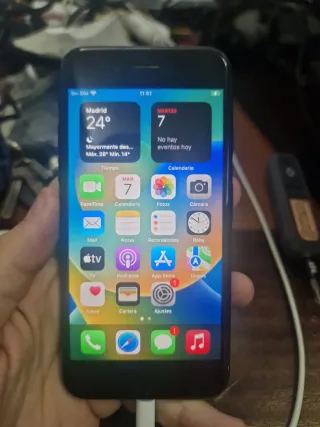 iPhone SE (2020) Negro