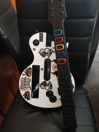 Guitarra Guitar Hero Wii Blanca