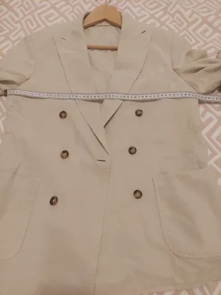 Chaqueta cruzada de hombre beige. Talla M. Harry's