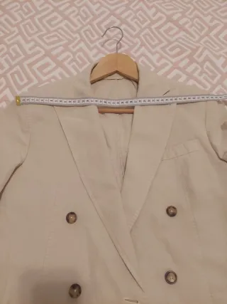 Chaqueta cruzada de hombre beige. Talla M. Harry's