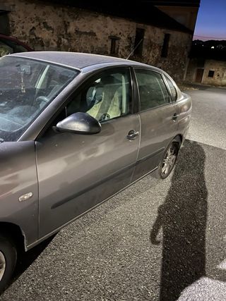 SEAT Toledo 2004