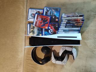 PS5 con caja, juegos y suscripción PS+ Premium