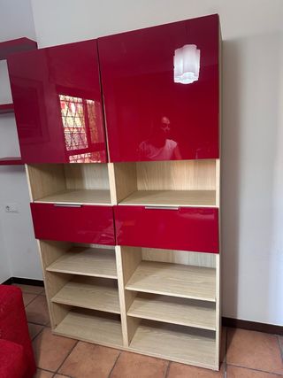 Muebles Modulares Ikea Madera Rojo desmontado