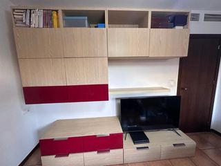 Muebles Modulares Ikea Madera Rojo desmontado