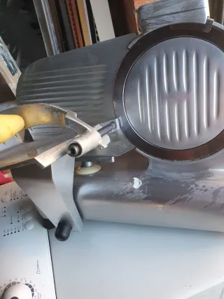 Cortafiambres profesional