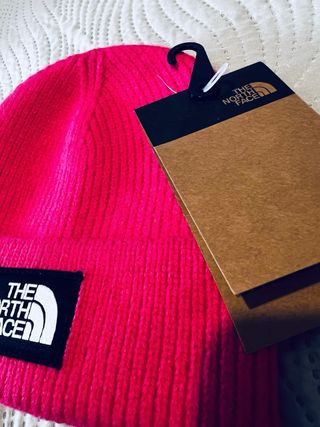 Gorro The North Face Rosa