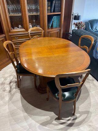 Mesa redonda extensible madera + 4 sillas