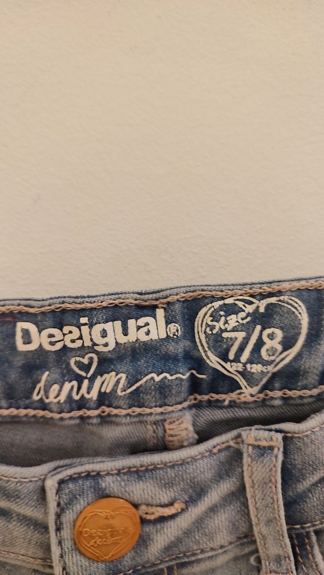 Pantalón tejano Desigual niña 7-8 años