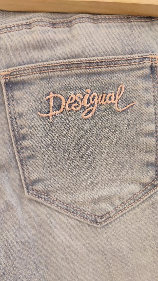 Pantalón tejano Desigual niña 7-8 años