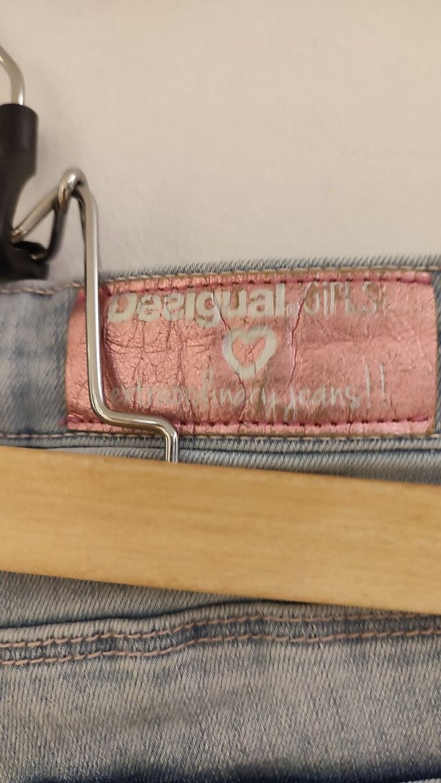 Pantalón tejano Desigual niña 7-8 años