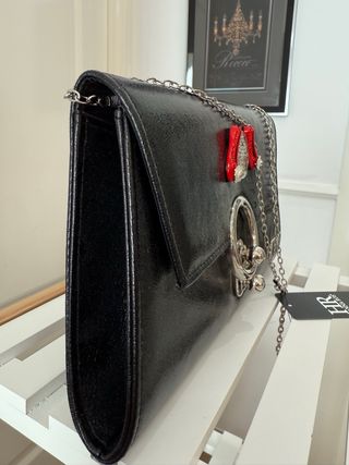 Bolso Hanna Ros Negro con Cadena Plateada