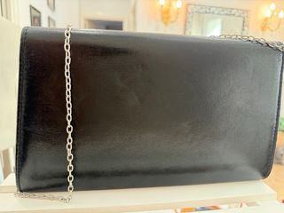 Bolso Hanna Ros Negro con Cadena Plateada