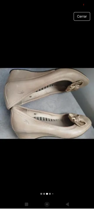 Zapatos Fluchos Piel Beige Talla 40