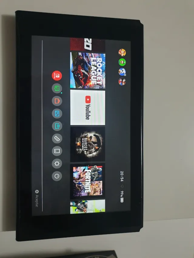 Nintendo Switch con caja