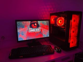 PC Gaming con luces LED