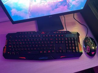 PC Gaming con luces LED