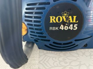 Motosierra Royal RBK 4645 poco uso mas una cadena