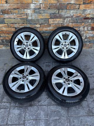 Llantas Mercedes 4uds 90%  uso Michelin