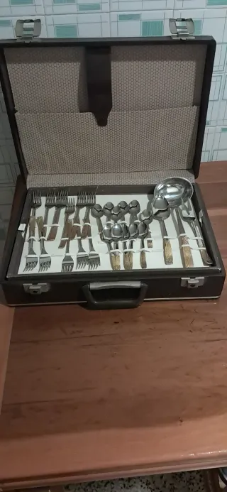 Servizio Posate Acciaio Inox 18/10  Oro 