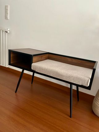 Banqueta JOM Tecido Bege e Madeira