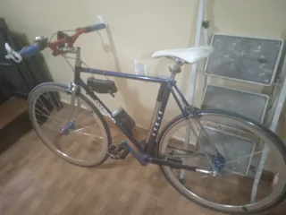 Bicicleta carretera fixie azul .personalizada
