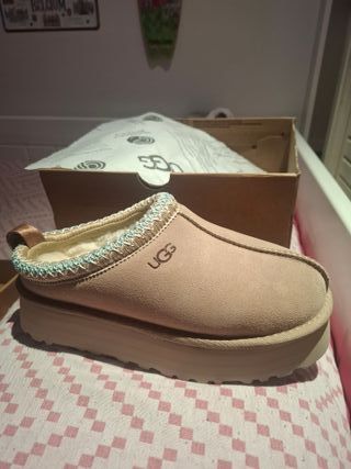 Ugg Tazz II Beige