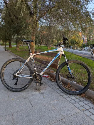 Bicicleta Giant Talon 5 27.5 Talla XL