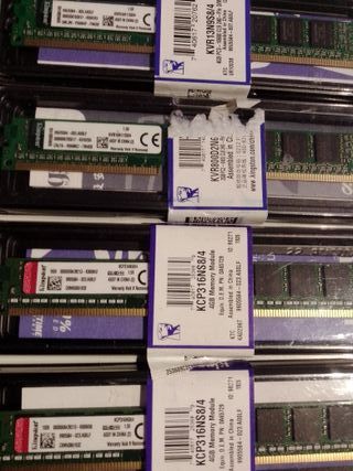 4x Kingston DDR3 4GB RAM 1600MHz (Total 16GB)