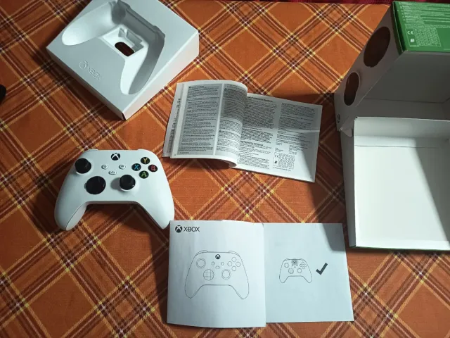 Mando Xbox Series X Blanco
