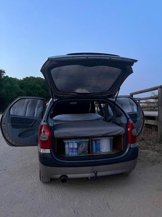 Mueble + Colchón + Baca + Cofre + Ducha Solar