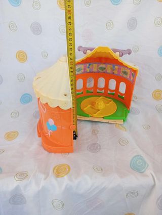 Dora the Explorer - Doll house